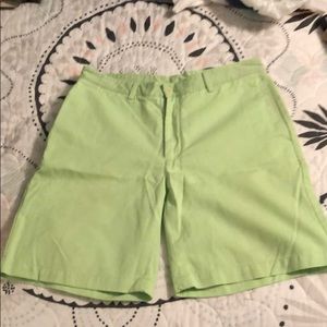 Vineyard Vines shorts